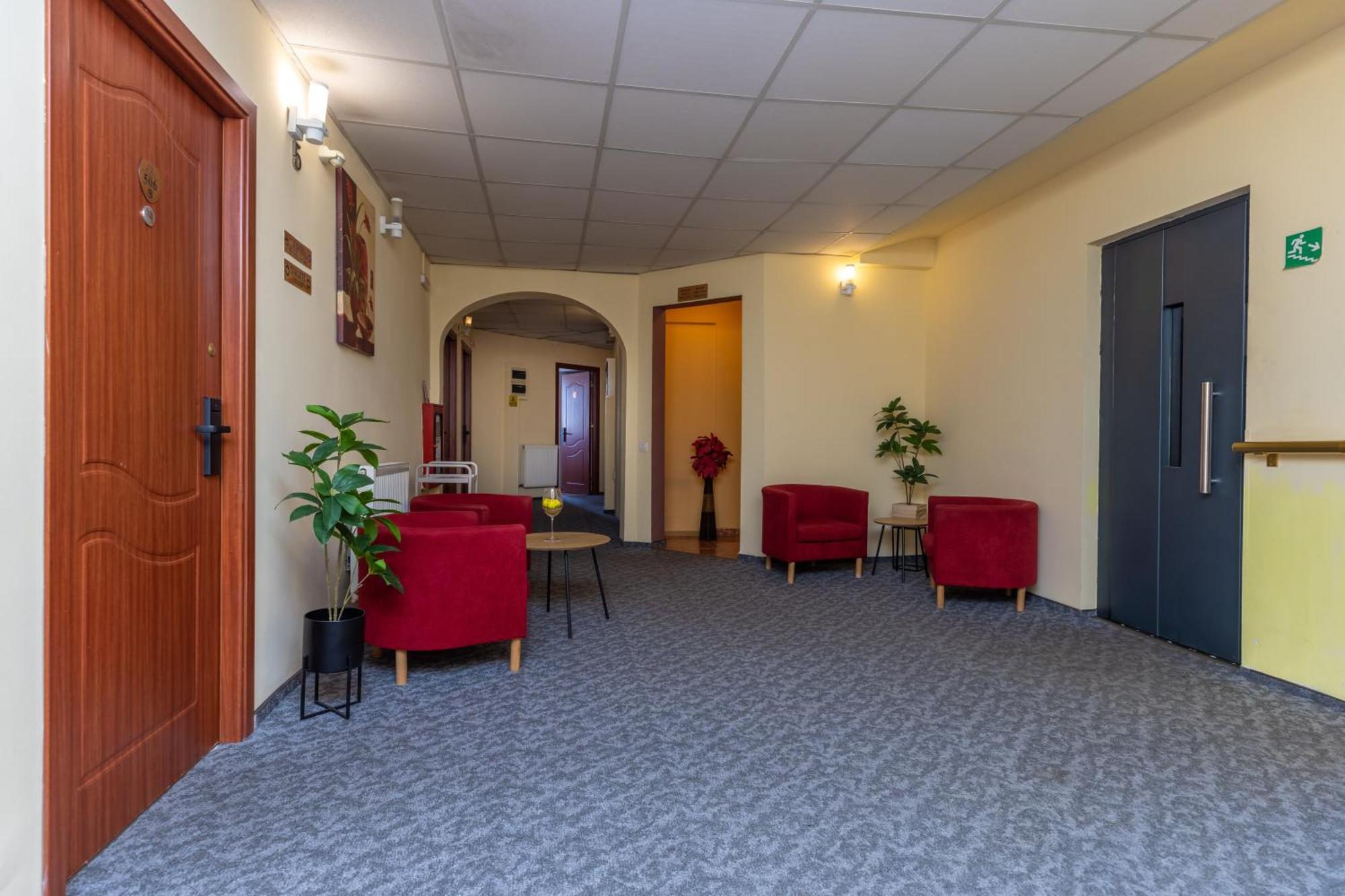 Sir Gara De Nord Hotel