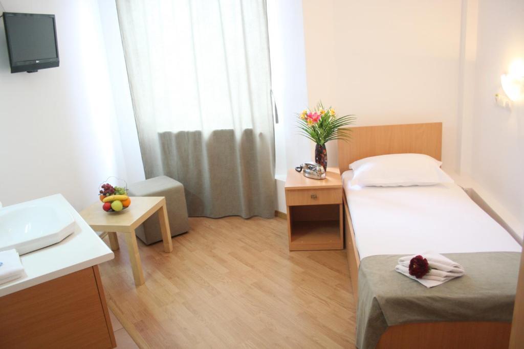 Hotel Sir Gara De Nord *